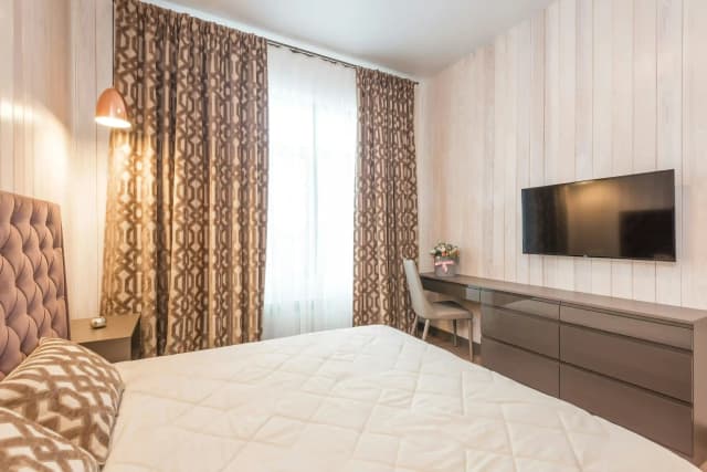 master-bedroom-interior-design-cost-in-delhi-ncr-c6.4